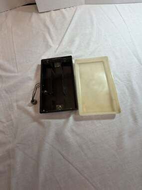 Zenith Transoceanic Battery Box.